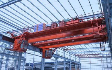 橋式起重機(jī)詳解 龍門(mén)吊、懸臂吊與QD型10噸雙梁行車(chē)的價(jià)格、廠家與選購(gòu)指南